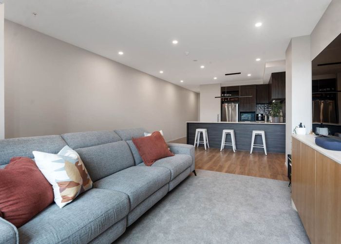  at 7/18 Karengo Street, Long Bay, North Shore City, Auckland