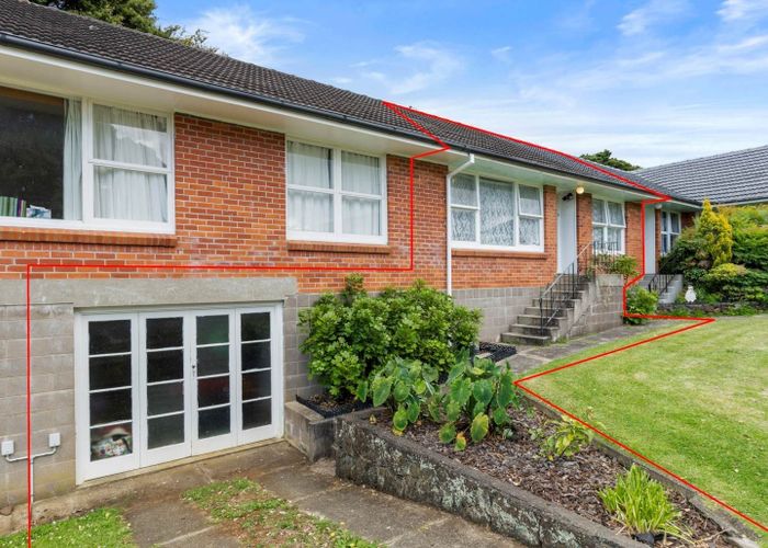  at 2/21 Ellen Avenue, Hillcrest, Auckland