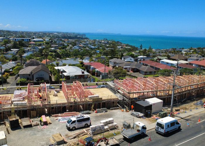  at 19 Knights Road, Rothesay Bay, North Shore City, Auckland