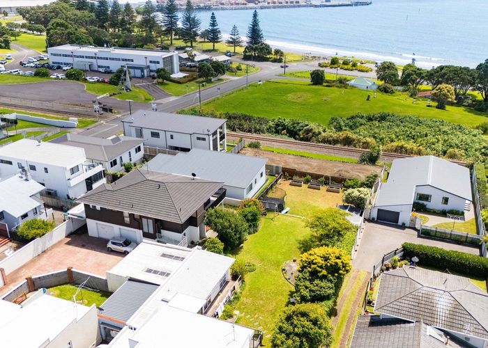  at 9B Bayly Road, Moturoa, New Plymouth, Taranaki