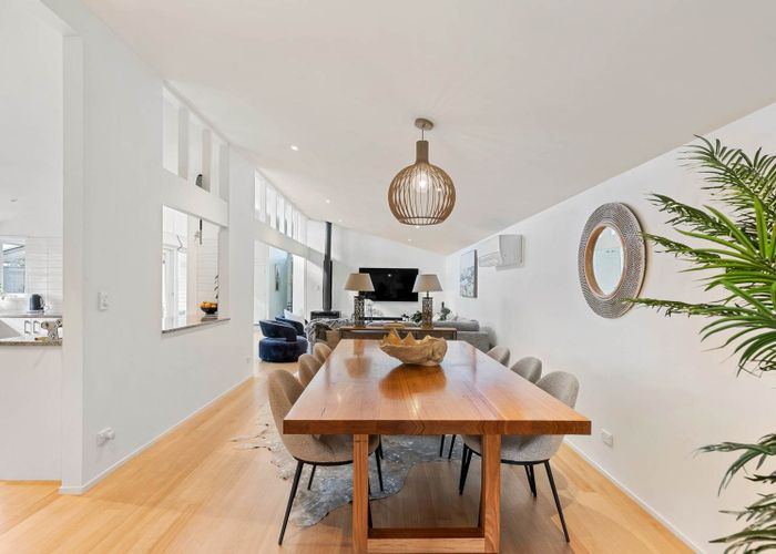  at 11 Janet Street, Sunnyhills, Manukau City, Auckland