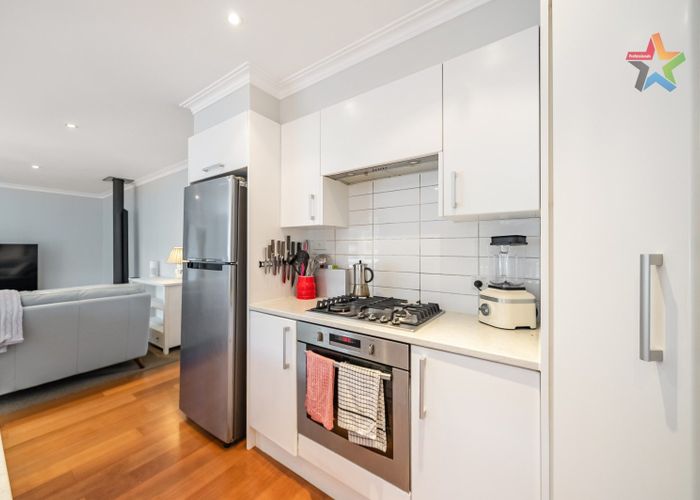  at 3/9 Miro Street, Eastbourne, Lower Hutt, Wellington