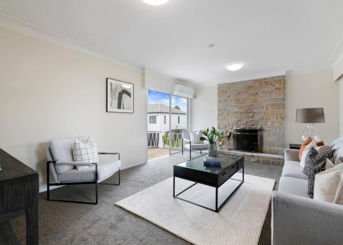  at 88 Pupuke Road, Hillcrest, Auckland