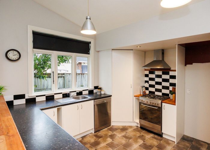  at 619 Ferguson Street, Terrace End, Palmerston North, Manawatu / Whanganui