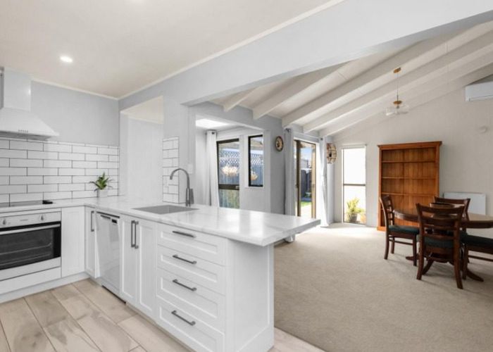  at 75A Avondale Road, Taradale, Napier