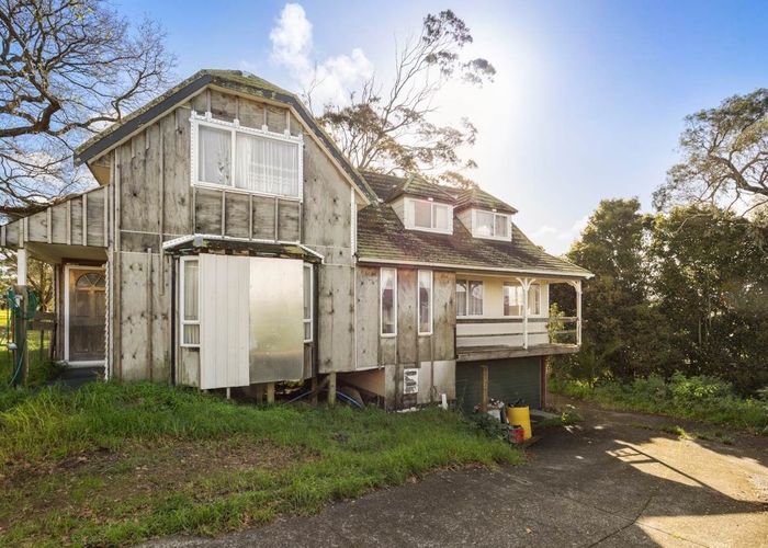  at 16 Lanham Lane, Massey, Auckland