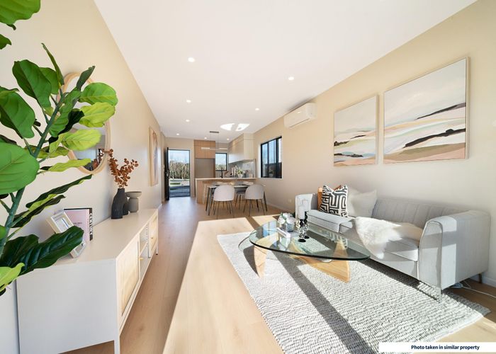  at 15 Octans Road, Westgate, Waitakere City, Auckland