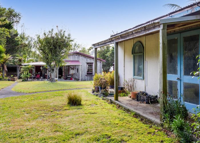  at 65 Wallscourt Place, Normanby, Hawera