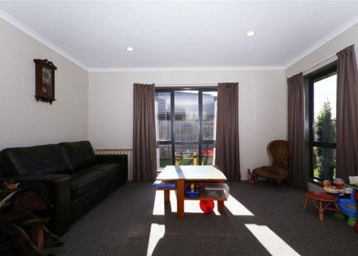  at 28 Tallentire Crescent, Huntington, Hamilton, Waikato