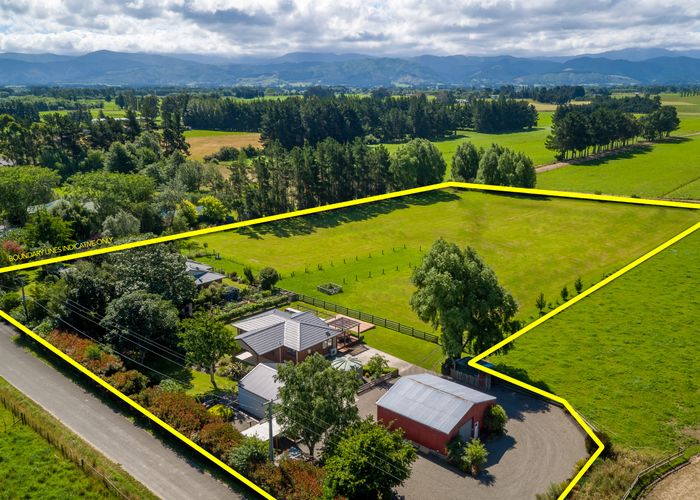  at 39 Riversdale Road, Waihakeke