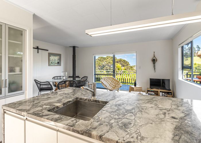  at 17 Bay Road, Ostend, Waiheke Island