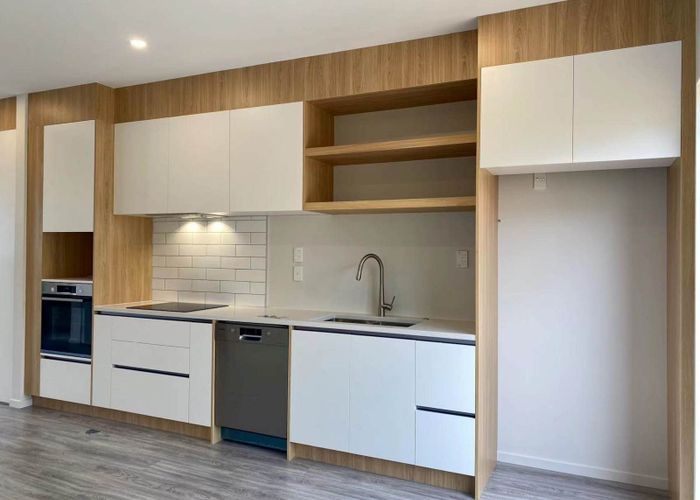  at 40 Paina Crescent, Massey, Waitakere City, Auckland