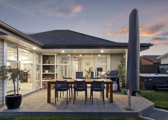  at 42 Westpark Drive, Burnside, Christchurch City, Canterbury