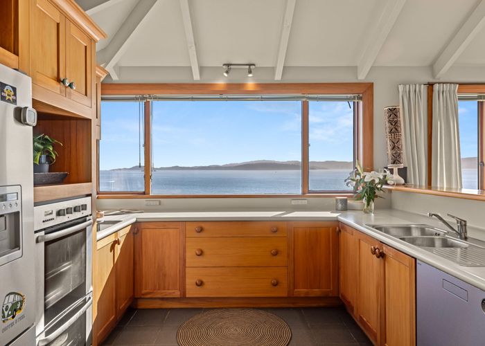  at 1 Rangiuru Road, Mahina Bay, Eastbourne, Lower Hutt, Wellington