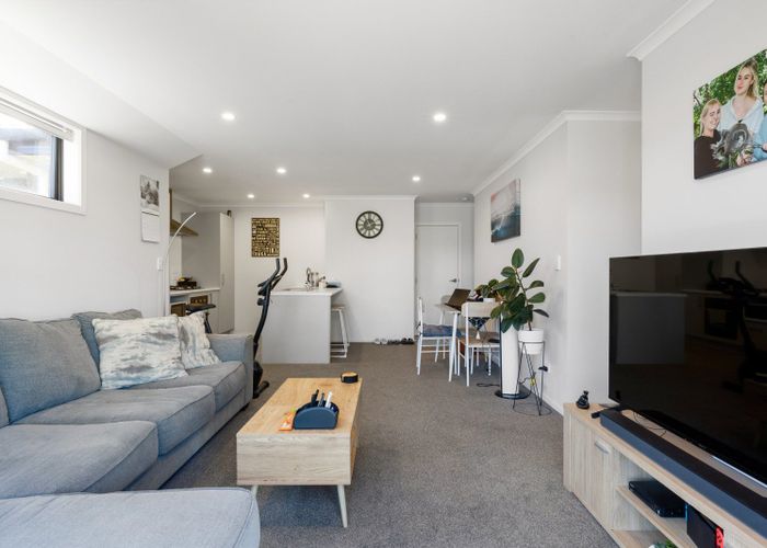  at 1/15 Mabian Crescent, Deanwell, Hamilton