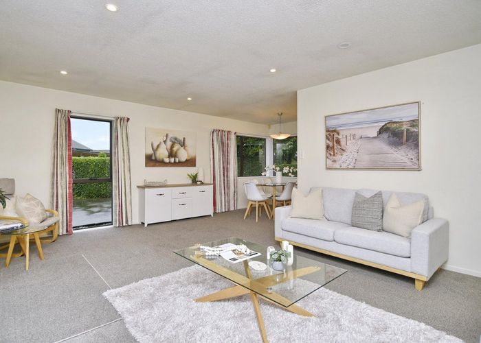  at 2/22 Marshall Street, Woolston, Christchurch