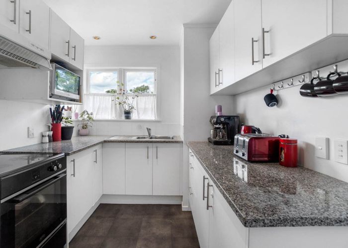  at 130 Taniwha Street, Glen Innes, Auckland City, Auckland