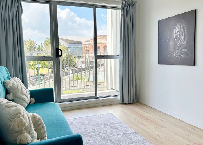  at 107/8 Ronayne Street, Auckland Central, Auckland
