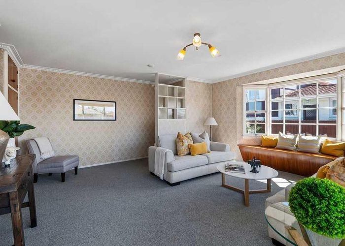  at 1/6 Apollo Place, Papanui, Christchurch City, Canterbury