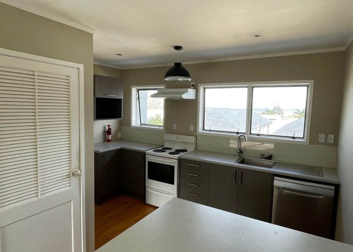  at 2/37A Mariri Road, Onehunga, Auckland City, Auckland