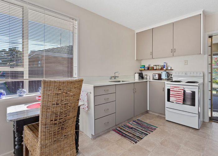  at 2/26 Trafalgar Street, St. Albans, Christchurch City, Canterbury