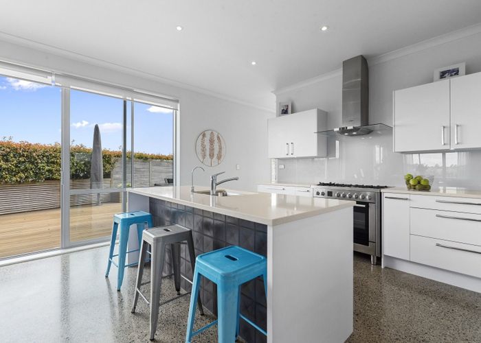  at 156 Kittiwake Drive, Schnapper Rock, North Shore City, Auckland