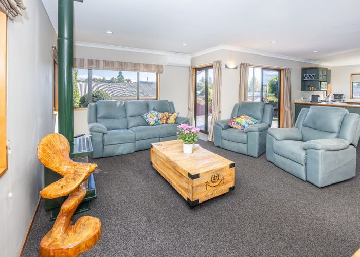  at 1 Sunnyhills Avenue, Glenview, Hamilton, Waikato