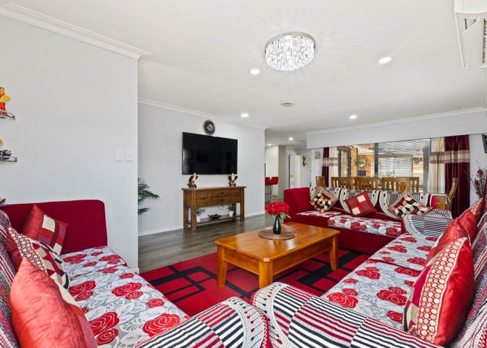  at 1/100 Coronation Road, Papatoetoe, Manukau City, Auckland