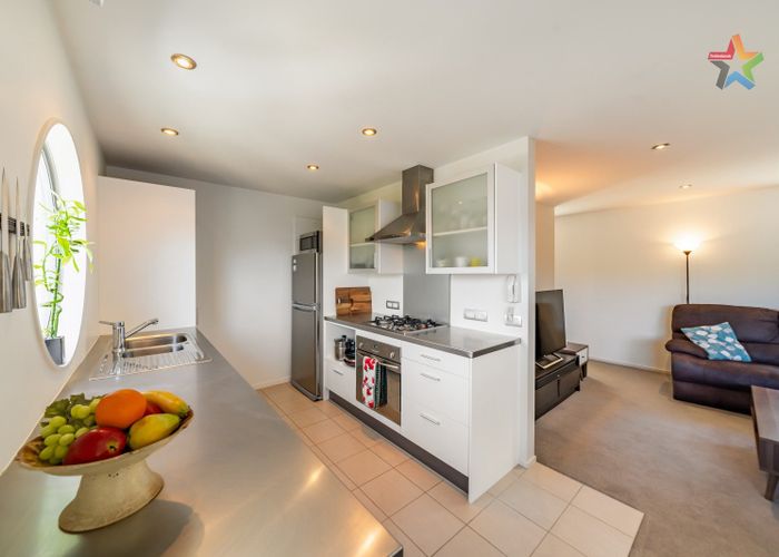  at 5B/10 Park Avenue, Epuni, Lower Hutt
