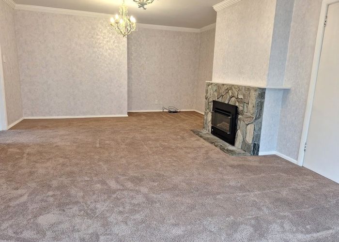  at 31 Heretaunga Square, Silverstream, Upper Hutt, Wellington
