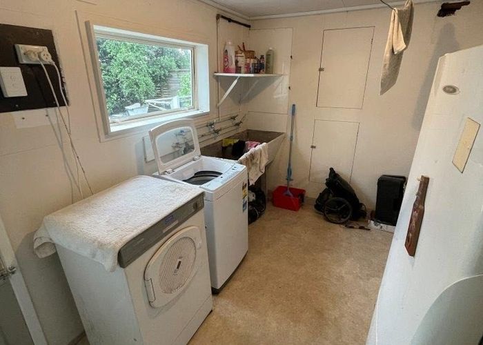  at 22 Umere Crescent, Ellerslie, Auckland