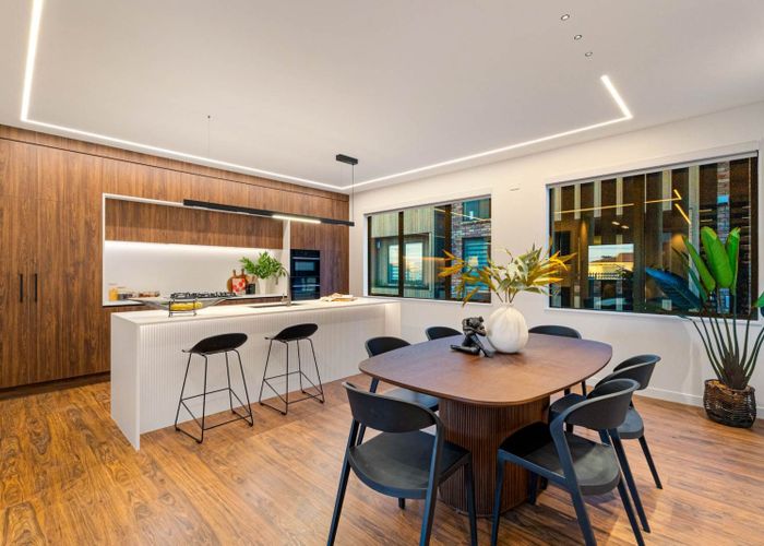  at 2/282 Point Chevalier Road, Point Chevalier, Auckland City, Auckland