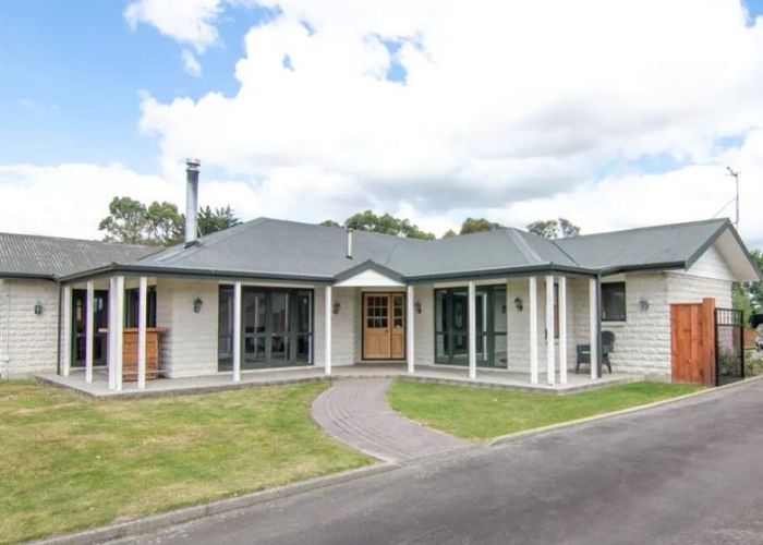  at 23 Cashmere Drive, Fitzherbert, Palmerston North