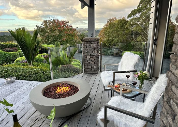  at 9 Mott Lane, Howick