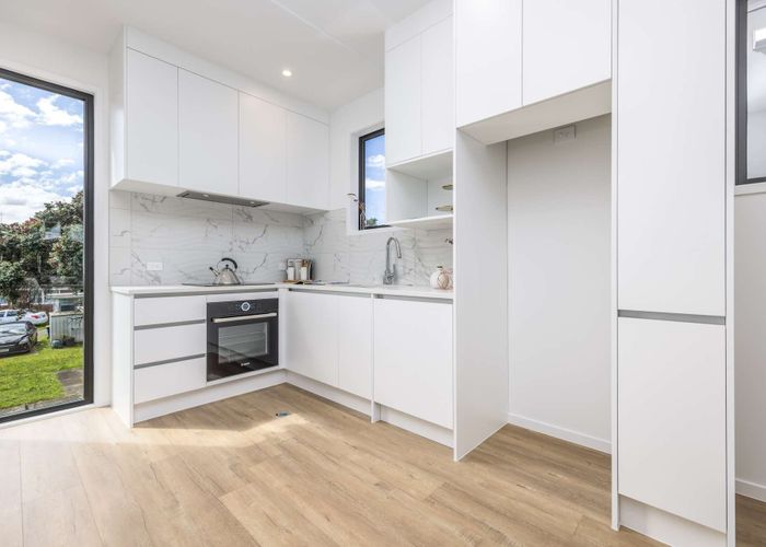  at 14/54 Taharoto Road, Takapuna, North Shore City, Auckland