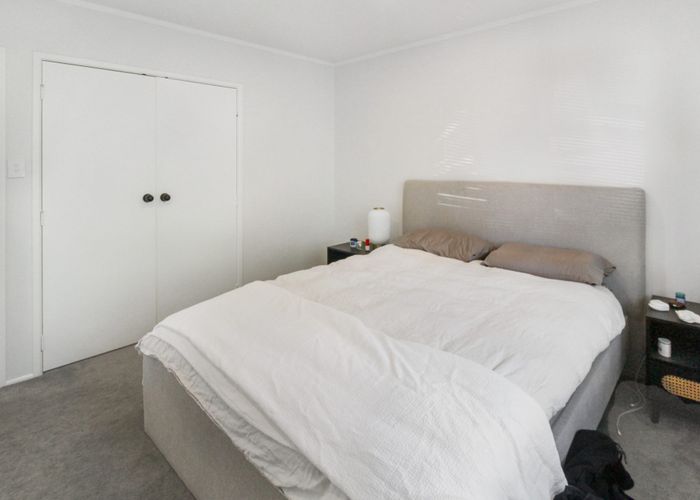  at 37 Wallace Road, Mangere Bridge, Manukau City, Auckland