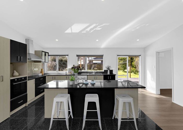  at 25 McCullough Avenue, Papatoetoe, Manukau City, Auckland