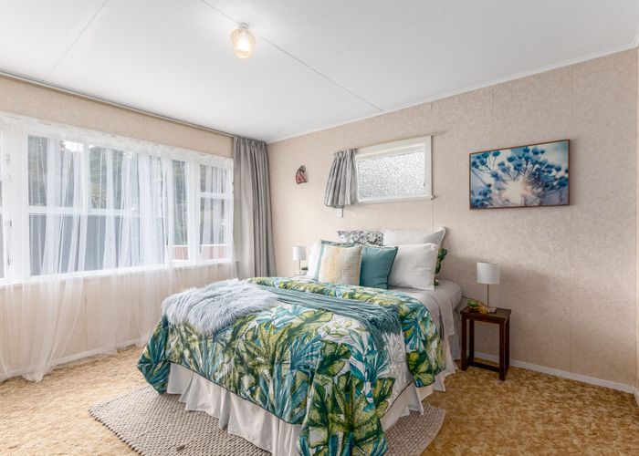  at 15 Moohan Street, Wainuiomata, Lower Hutt