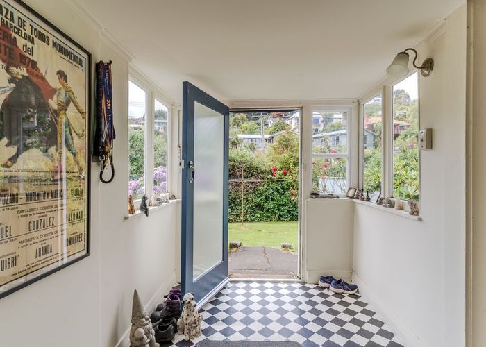  at 7 Kellas Street, Macandrew Bay, Dunedin, Otago