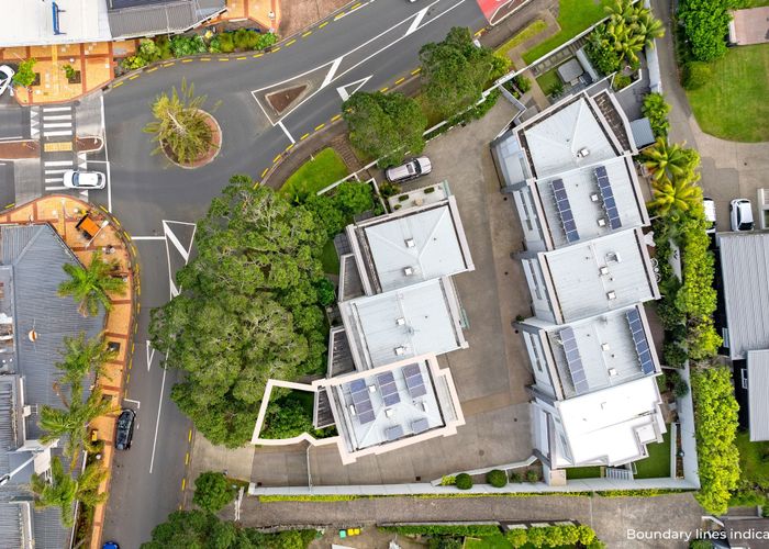  at 441C Beach Road, Mairangi Bay, North Shore City, Auckland