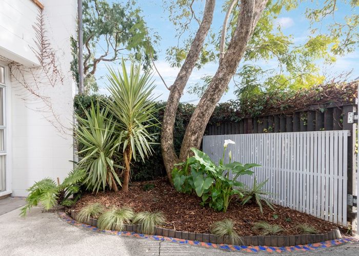  at 2/55A Hepburn Street, Freemans Bay, Auckland