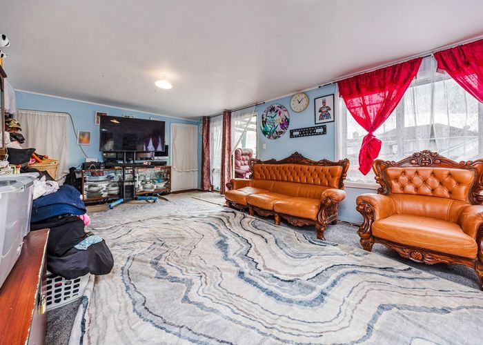  at 84 Vine Street, Mangere East, Manukau City, Auckland