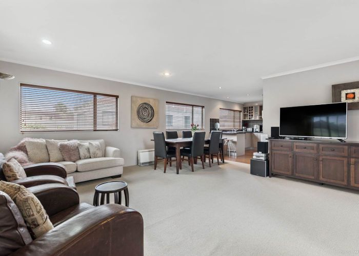  at 27 Campbell Road, Royal Oak, Auckland