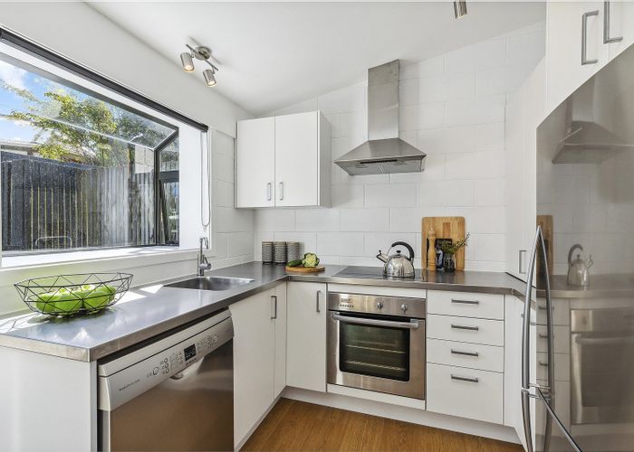  at 1/11 Anderson Terrace, Mount Cook, Wellington