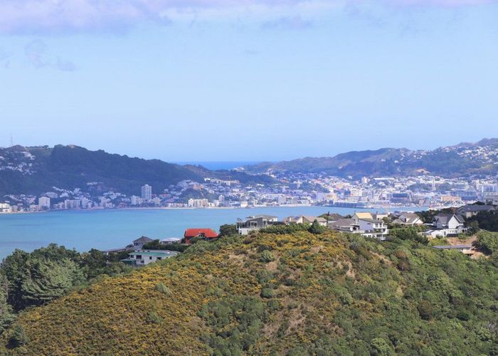  at 2 Boeing Way, Newlands, Wellington