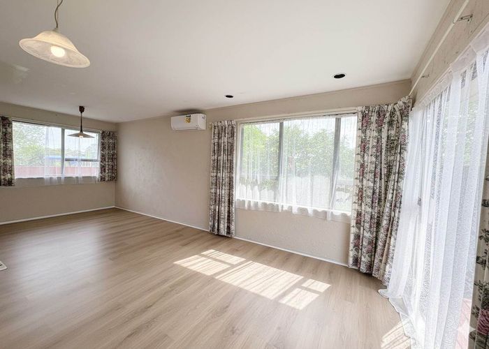  at 34 Garelja Road, Henderson, Waitakere City, Auckland