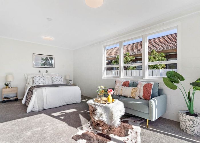  at 2/80 Donovan Street, Blockhouse Bay, Auckland City, Auckland