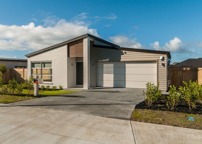  at 10  Kabardin Street, Karaka, Franklin, Auckland