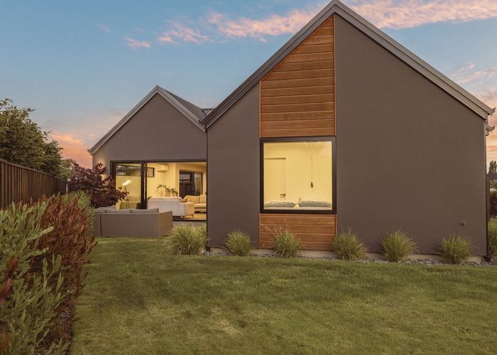  at 12 Kemsley Lane, Casebrook, Christchurch City, Canterbury