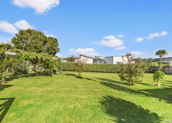  at 30 McFadzean Drive, Blockhouse Bay, Auckland City, Auckland